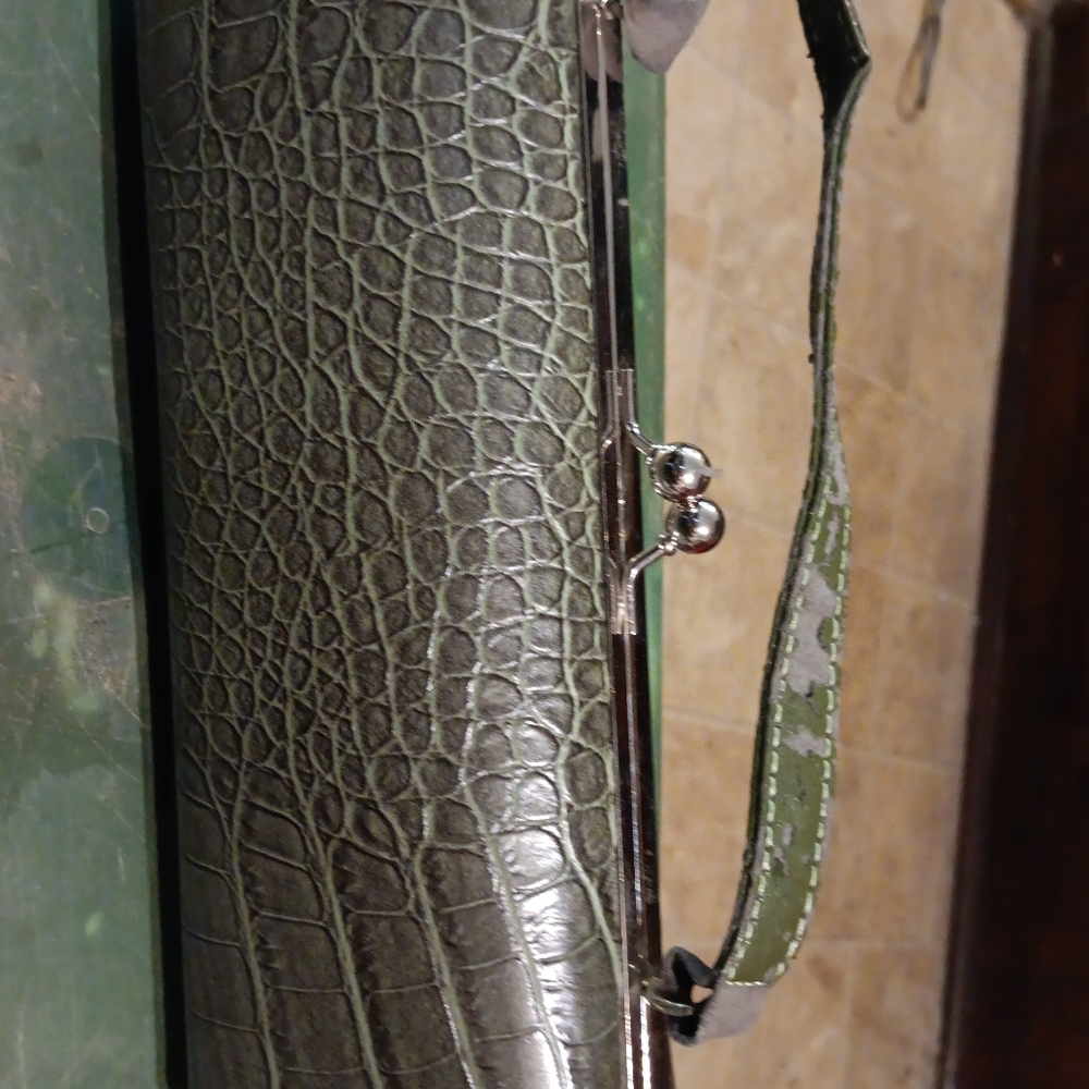 Clutch Purse - Picture 3 of 4